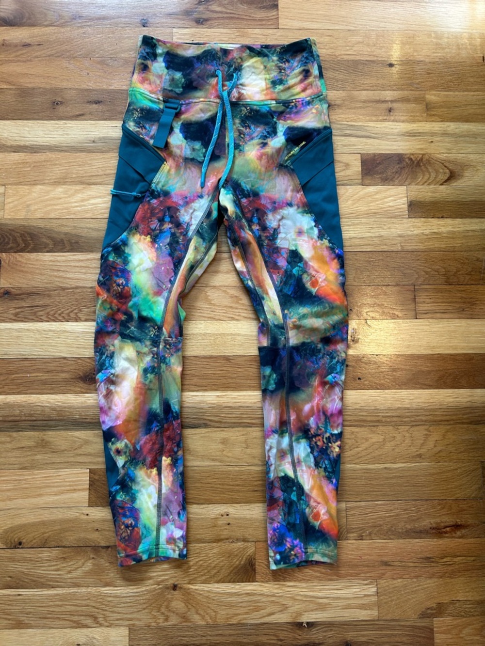 lululemon athletica Cargo Super Hi Rise Hiking Pants - Sunbeam Floral